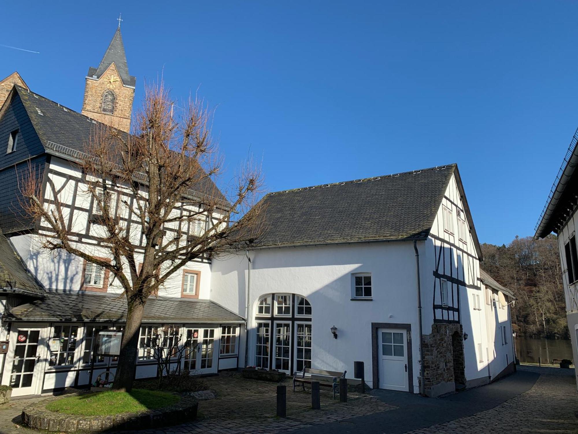 Ferienhaus Eifelstuben Mit Charme - Bauernstube Vulkaneifel - Naehe See Und Burgruine Ulmen Exterior foto